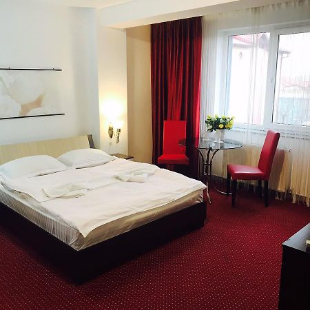 Casa Ghetu Fundeni Hotel Bucureşti Ngoại thất bức ảnh