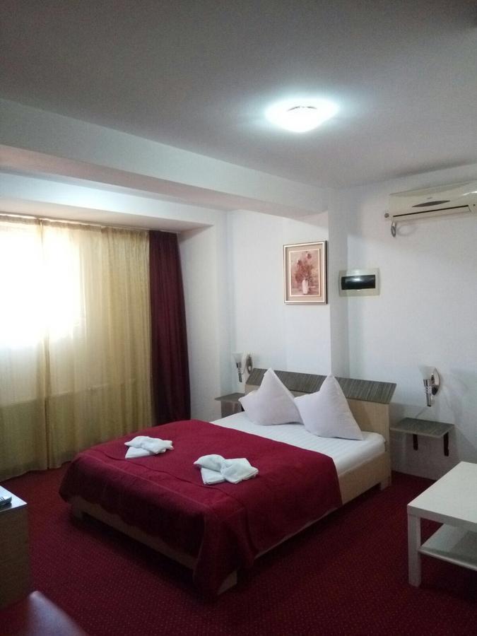 Casa Ghetu Fundeni Hotel Bucureşti Ngoại thất bức ảnh